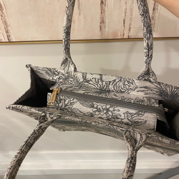 Tote from St Remy de Provence France 🇫🇷 - Picture 4 of 6